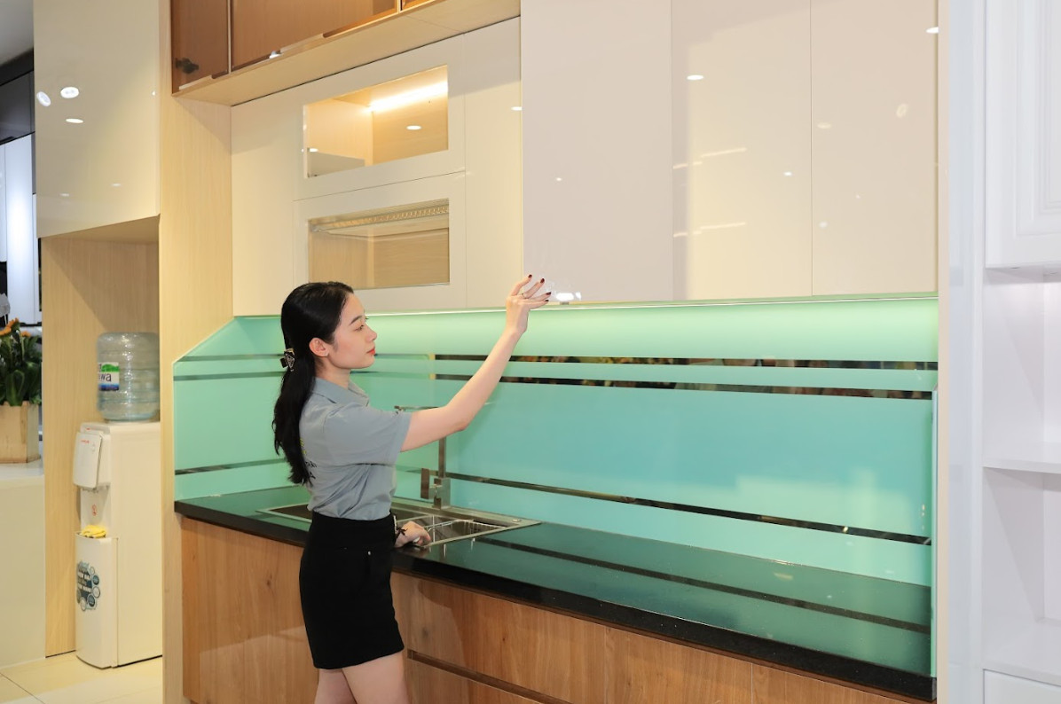 Mẫu tủ bếp cánh Acrylic Mẫu tủ bếp cánh Acrylic