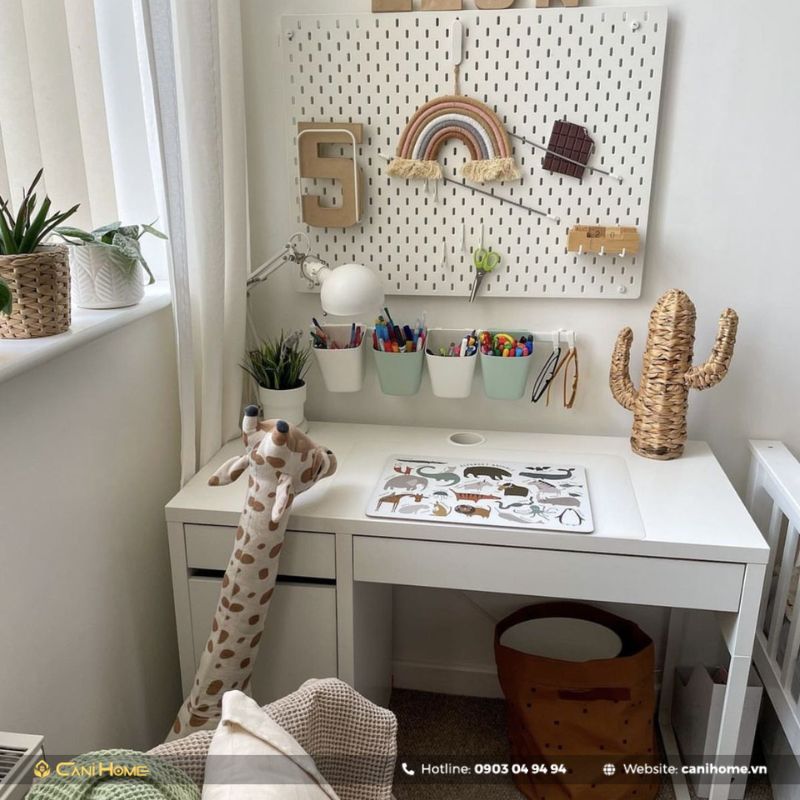 bàn cho học sinh cấp 1 bằng nhựa