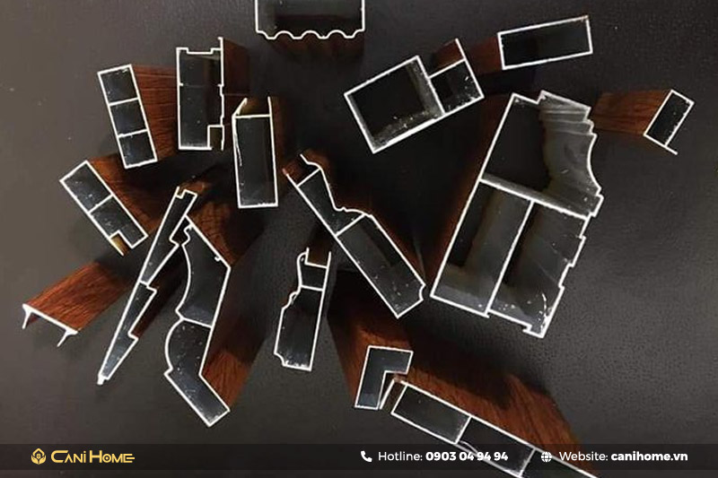 Mặt cắt nhôm omega