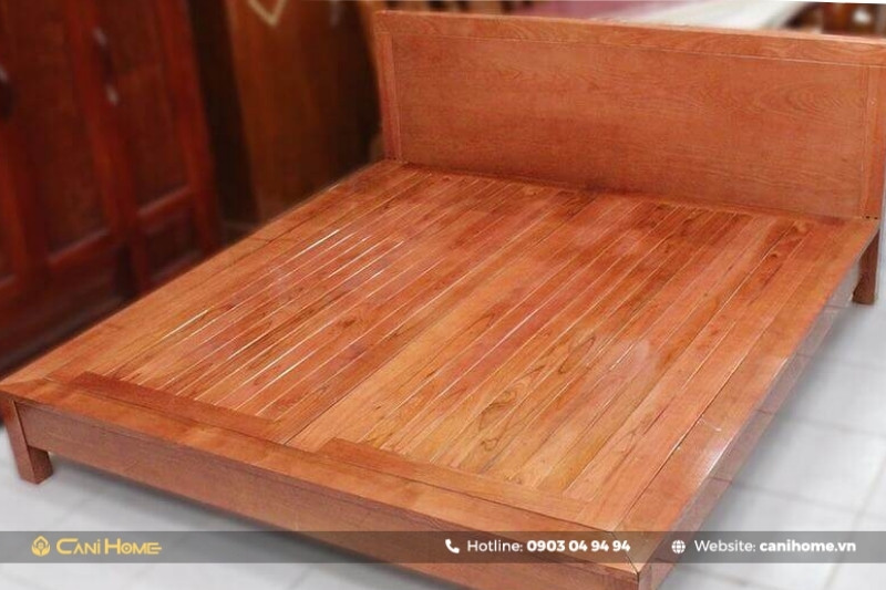 mẫu giường ngủ gỗ pơ mu đẹp